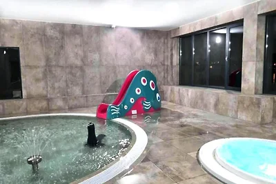 Apartment mit Klimaanlage, Pool, Sauna,...