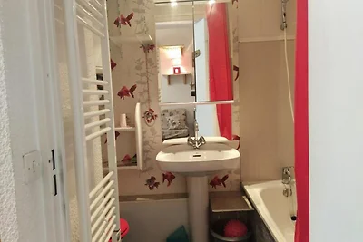 Apartment in Arolles mit Zugang zur Skipiste