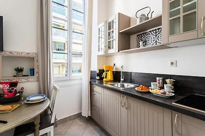 LAT1101 / Unterkunft nur einen Steinwurf vom ...