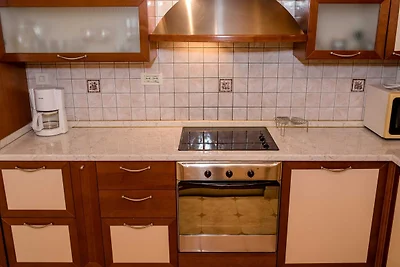 Guest House Villa Anggela - Two Bedroom Apart...