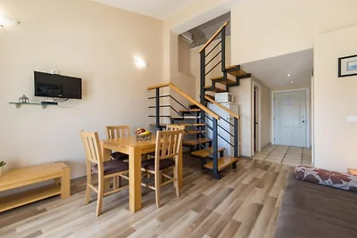Apartments Nmn - Studio Apartment with Balcon...