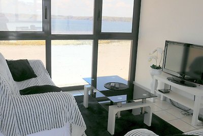 Apartment with panoramic sea views,...
