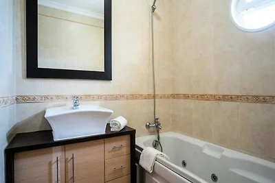 Appartamento vicino Albufeira con Piscina