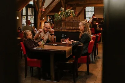 Luxe Safaritent voor 6 personen met veranda.