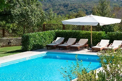 Villa in Kringa mit Barbecue und Wifi