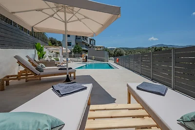 Familien-Luxusvilla in der Stadt Rethymno