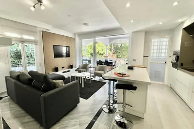 Apartment in Nagüeles in der Nähe von Puente...