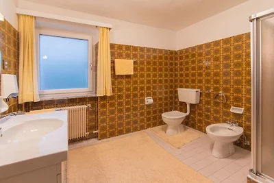 Apartment in Aufhofen with swimming pool