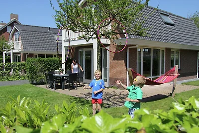 Bungalow nahe Küste und Wald