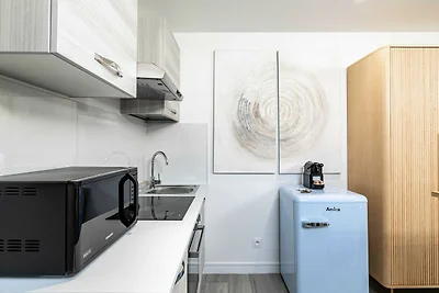 Gerenoveerde studio - Cannes Centrum - Licht