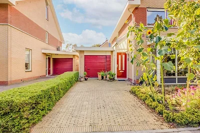 Komfortable Wohnung mit französischem Balkon