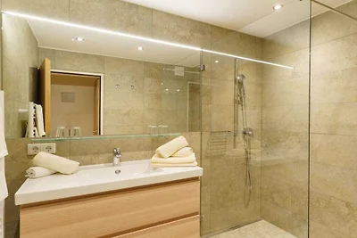 W budynku apartamentowym Jagdhof