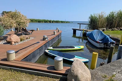 Appartamento a Usedom con accesso all'acqua