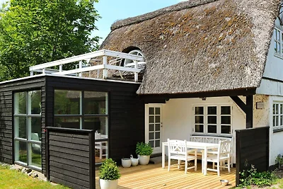 Tranquil Waterfront Cottage-By Traum