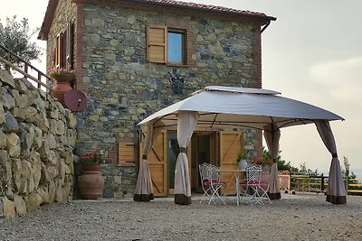 Villa di classe in Toscana con piscina...