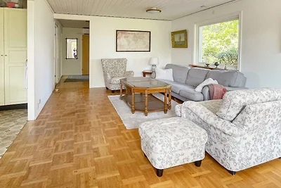 8 Personen Ferienhaus in BRäNNö-By Traum