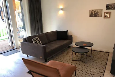 Schöne Lodge in Strandnähe