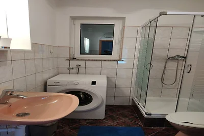 Wohnung in Ražanac nahe Strand Rtina