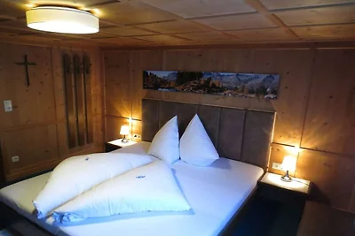 Ferienwohnung in Kappl mit Schwimmbecken