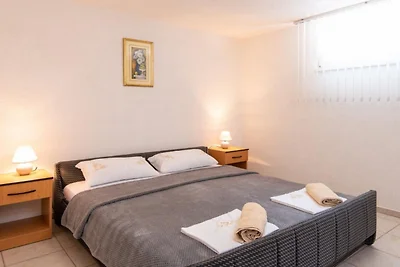 Peaceful Apartments Harfa - Two Bedroom Apart...