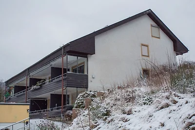 Helle Wohnung bei Winterberg mit Balkon