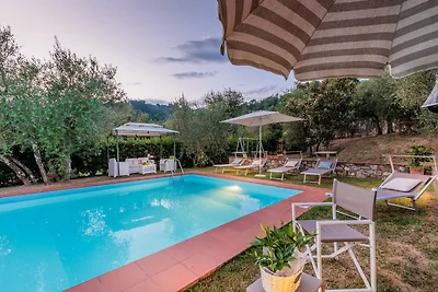 Villa in Lucca mit Pool am Fluss Serchio