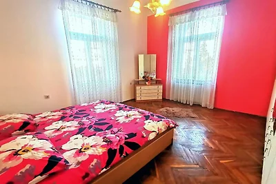 Secluded Lovran Apartment with Balcony and Pa...