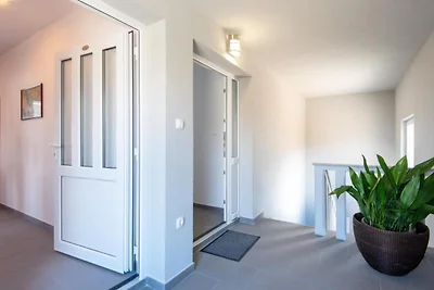 Peaceful Apartments Harfa- One Bedroom Apartm...