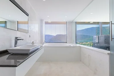 Villa in Kalkan mit Schwimmbecken