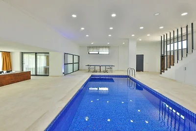 Villa a Kalkan con piscina
