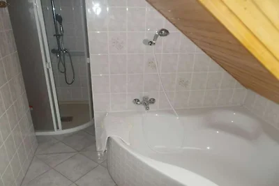 Ferienwohnung mit 2 Schlafzimmer