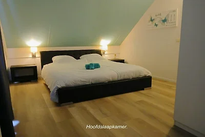 Villa für 6 Personen mit umzäuntem Garten