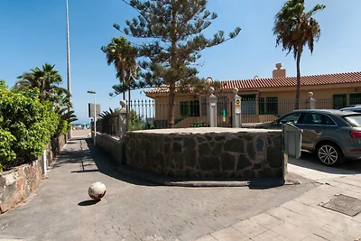 Gemütlicher Bungalow in Maspalomas mit Pool