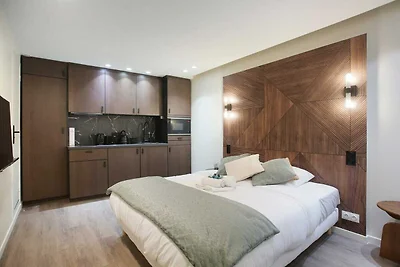 Sublim und neues Studio Moulin Rouge