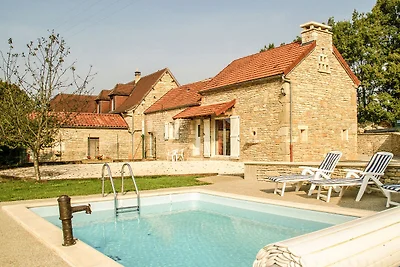 Wunderschönes Ferienhaus mit Pool