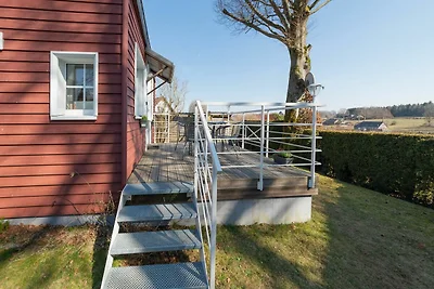 Ferienhaus in Robertville mit Terrasse