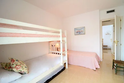 Appartement in Estartit vlakbij zandstrand
