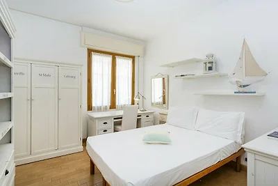 Comfy Giovo Home