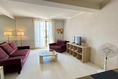 Apartment mit Parkplatz und Terrasse