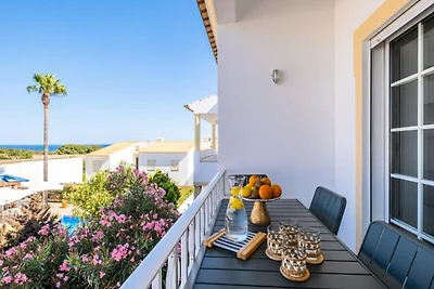 Apartment in Albufeira mit beheiztem Pool