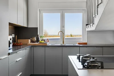 Moderne Villa mit privatem Pool