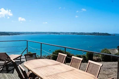 Villa Port Lépine · Die Villa von Port Lépine...