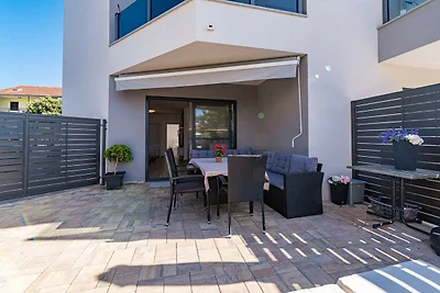 Schöne Ferienwohnung in Rogoznica
