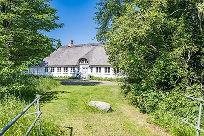 Idyllisches danisches Bauernhaus-Ruckzug-By...