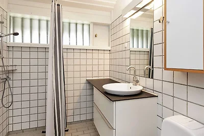 4 persone casa in un parco vacanze a...