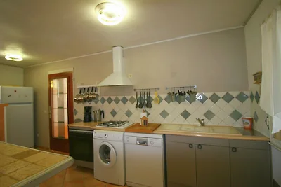 Moderna casa vacanze a Céreste con piscina