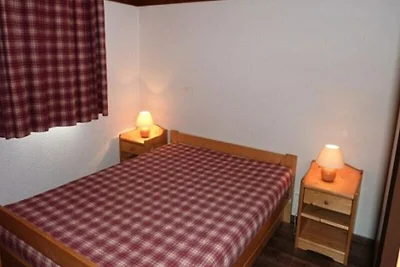 2 ZIMMER FÜR 4 PERSONEN MIT SCHLAFZIMMER MIT...