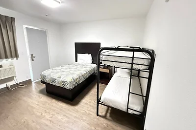 Familienstudio Queen -bett Mit Etagenbett