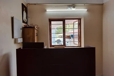 Super Hotel O Kazhakkoottam