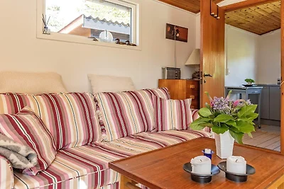 4 Personen Ferienhaus in Faxe Ladeplads-By...